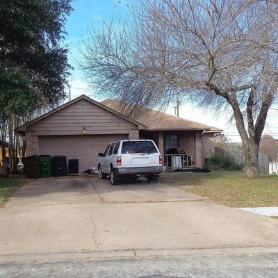 712 Clearwater Trl, Round Rock, TX 78664