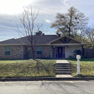 724 W Trezevant St, Tyler, TX 75702