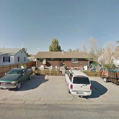 736 Richards St, Thermopolis, WY 82443