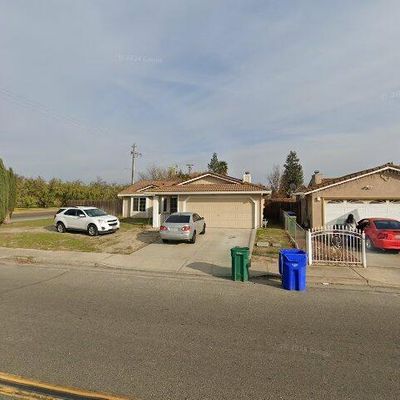 7488 California St, Winton, CA 95388