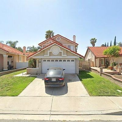 7508 Honeysuckle St, Fontana, CA 92336