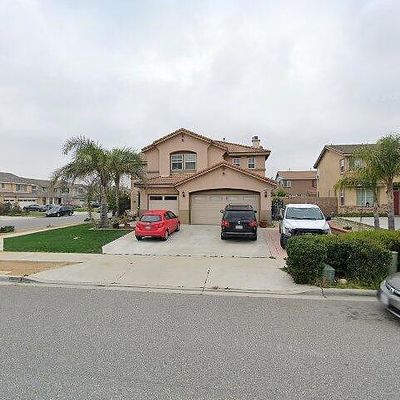 7604 Red Bluff Ln, Fontana, CA 92336