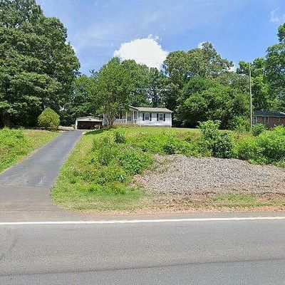 779 Fort Prince Blvd, Wellford, SC 29385