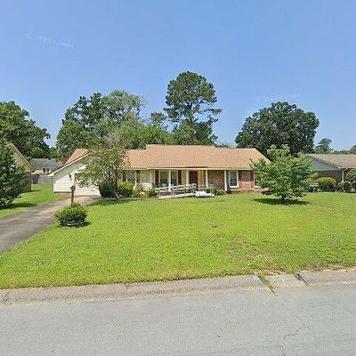 6868 Mahogany Rd, Fayetteville, NC 28314