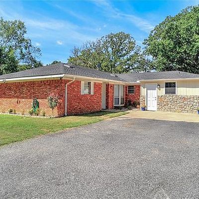 701 Verna Ln, Denison, TX 75020