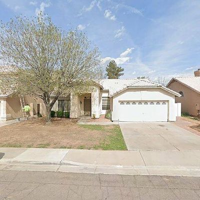 825 N Blue Marlin Dr, Gilbert, AZ 85234