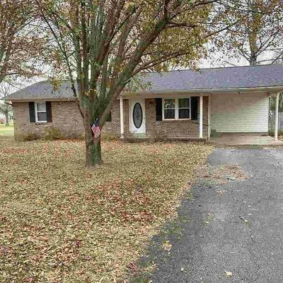 825 Sanford St, Henderson, TN 38340