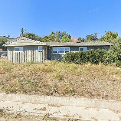 825 Teague Dr, Santa Paula, CA 93060