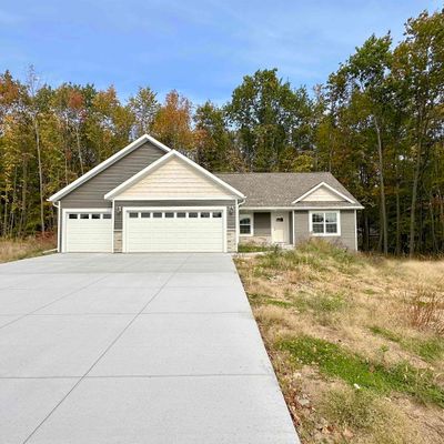 825 Stoneridge Drive, Mosinee, WI 54455