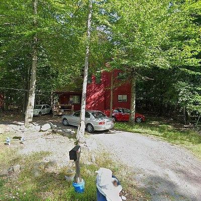 8257 Natures Dr, Tobyhanna, PA 18466