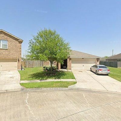 826 Mills Creek Ln, La Marque, TX 77568