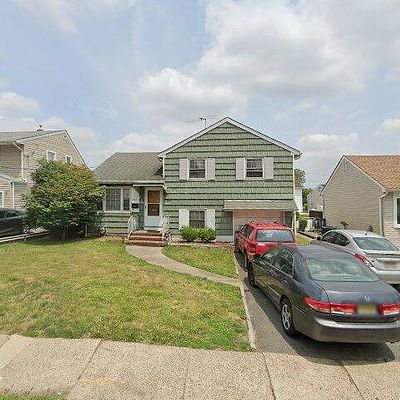 826 Joralemon St, Belleville, NJ 07109