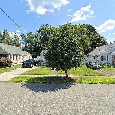 827 Ramapo Ave, Pompton Lakes, NJ 07442