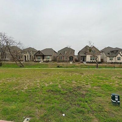 827 Tennessee Dr, Euless, TX 76040