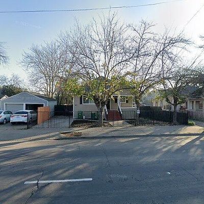 828 N Airport Way, Stockton, CA 95205