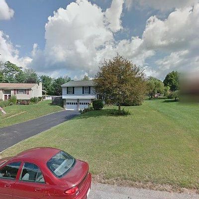 828 Ledgeview Dr, Allison Park, PA 15101