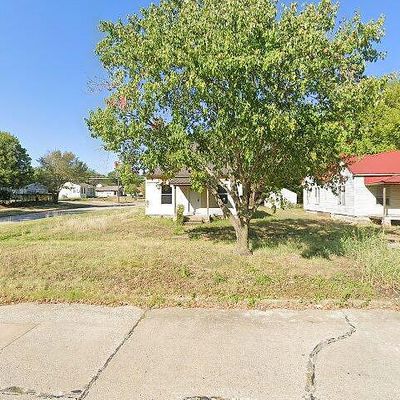 829 S Wyandotte Ave, Bartlesville, OK 74003