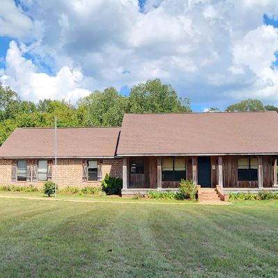 83 Grove Acres Rd, Natchez, MS 39120