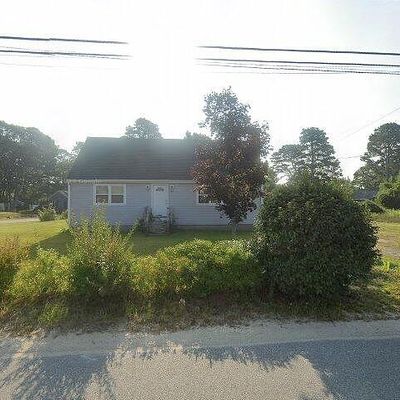 83 Maple Springs Rd, Wareham, MA 02571