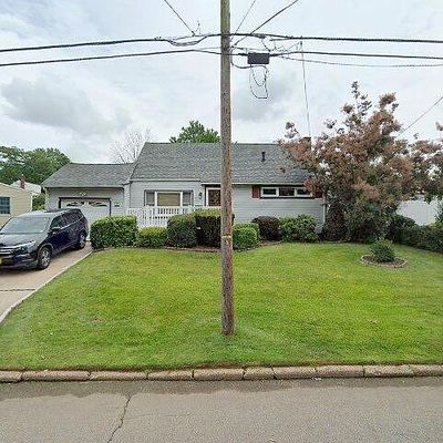 83 Longfellow Dr, Colonia, NJ 07067