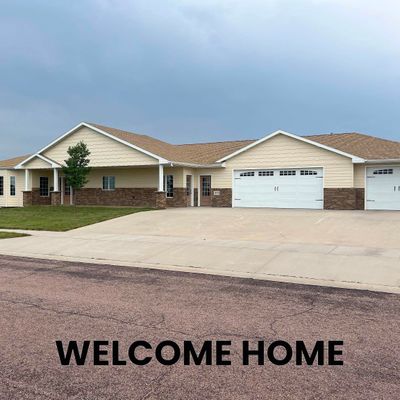 830 Carl Rd, Mitchell, SD 57301