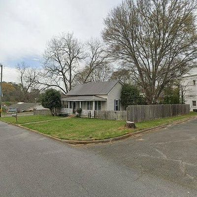 830 Gordon St, Roanoke, AL 36274