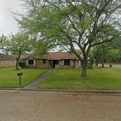 8306 Crestwood Dr, Texas City, TX 77591