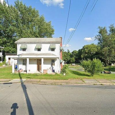 832 Highland St, Harrisburg, PA 17113