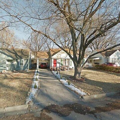 832 Sw High Ave, Topeka, KS 66606