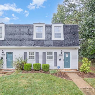 8322 Knights Bridge Rd, Charlotte, NC 28210