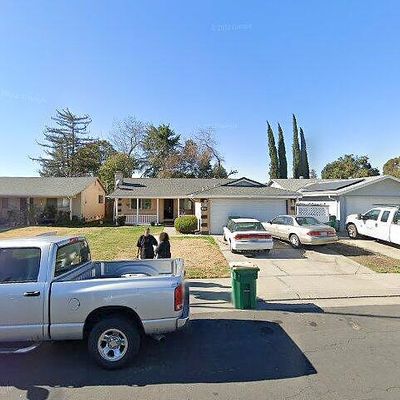 8325 Tarbat St, Stockton, CA 95209