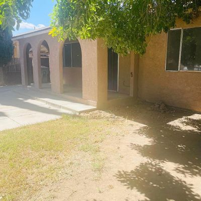 833 Stockton Avenue, Bakersfield, CA 93314