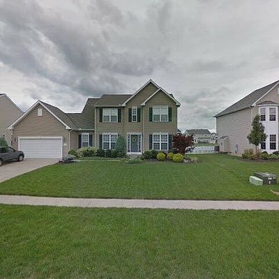 8334 Burlington Dr, North Ridgeville, OH 44039