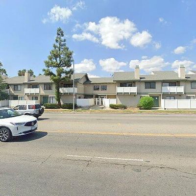 8341 De Soto Ave #10, Canoga Park, CA 91304