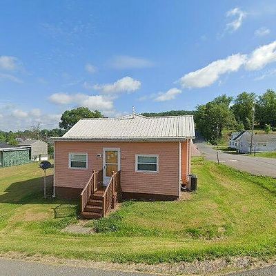 8349 Plainwood Ave, Clarksburg, WV 26301