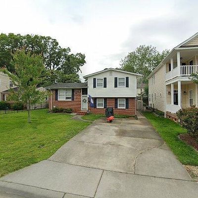 835 Kennedy Ave, Virginia Beach, VA 23451