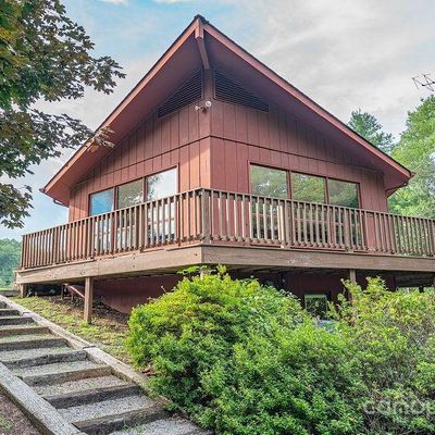 835 Ridge Rd, Spruce Pine, NC 28777