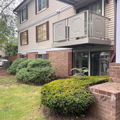 8357 A Claremont Woods Dr #8357a, Alexandria, VA 22309