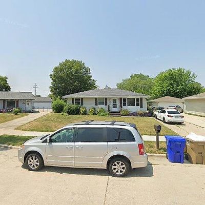 8360 28 Th Ave, Kenosha, WI 53143