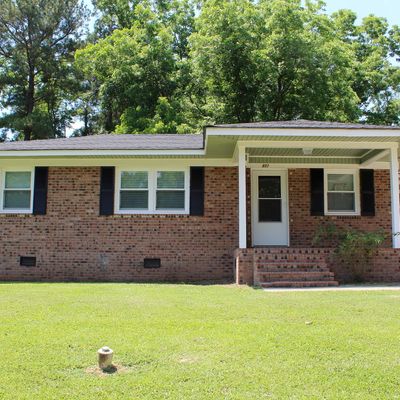 837 Pinewood Dr, Whiteville, NC 28472