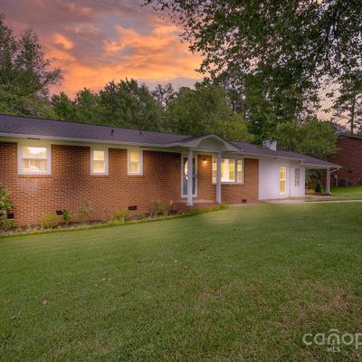 838 Carey Dr, Rock Hill, SC 29732