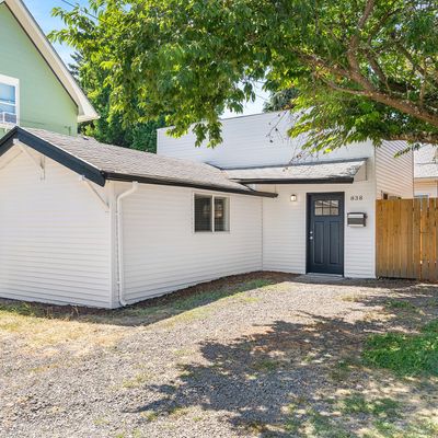 838 Se Tacoma St, Portland, OR 97202