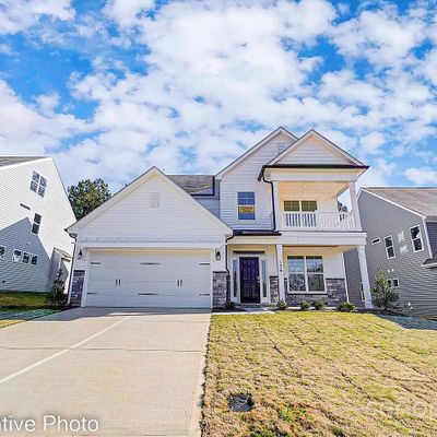 8398 Acadia Parkway, Sherrills Ford, NC 28673