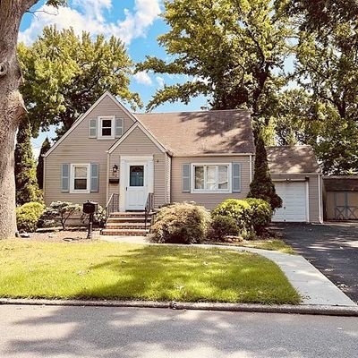 84 Cedar Ave, Maywood, NJ 07607