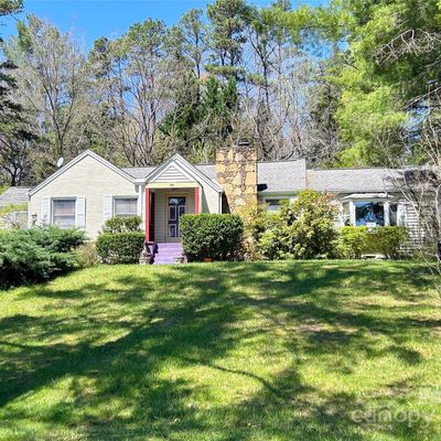 84 Fairway Rd, Asheville, NC 28804