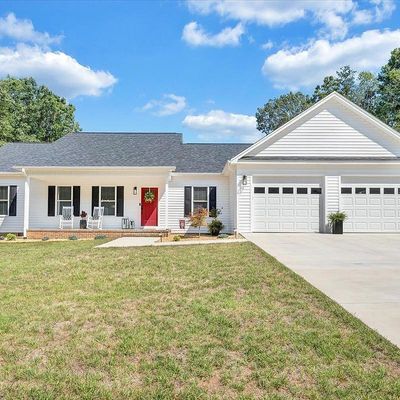 840 Jefferson Dock Rd, Penhook, VA 24137