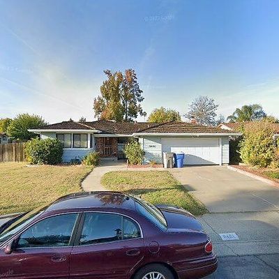 8401 Grinnell Way, Sacramento, CA 95826