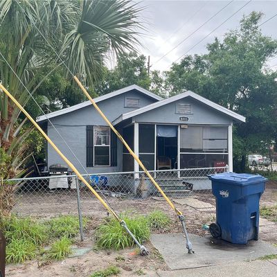 8401 N Mulberry Avenue, Tampa, FL 33604