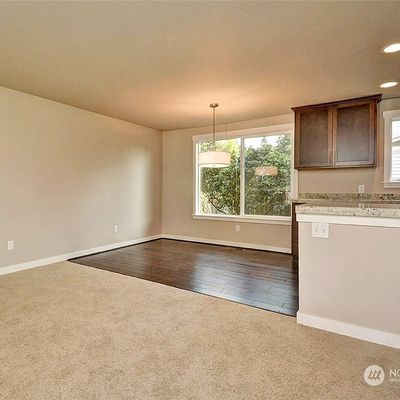 8405 143rd Place Ne, Kirkland, WA 98034