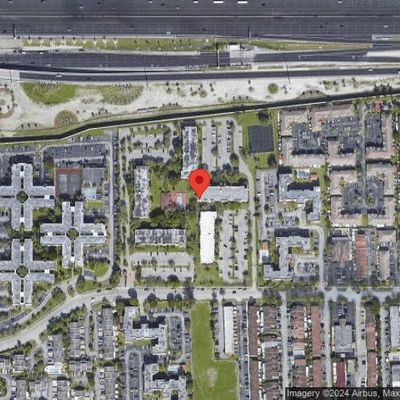 8405 Nw 8 Th St #304, Miami, FL 33126